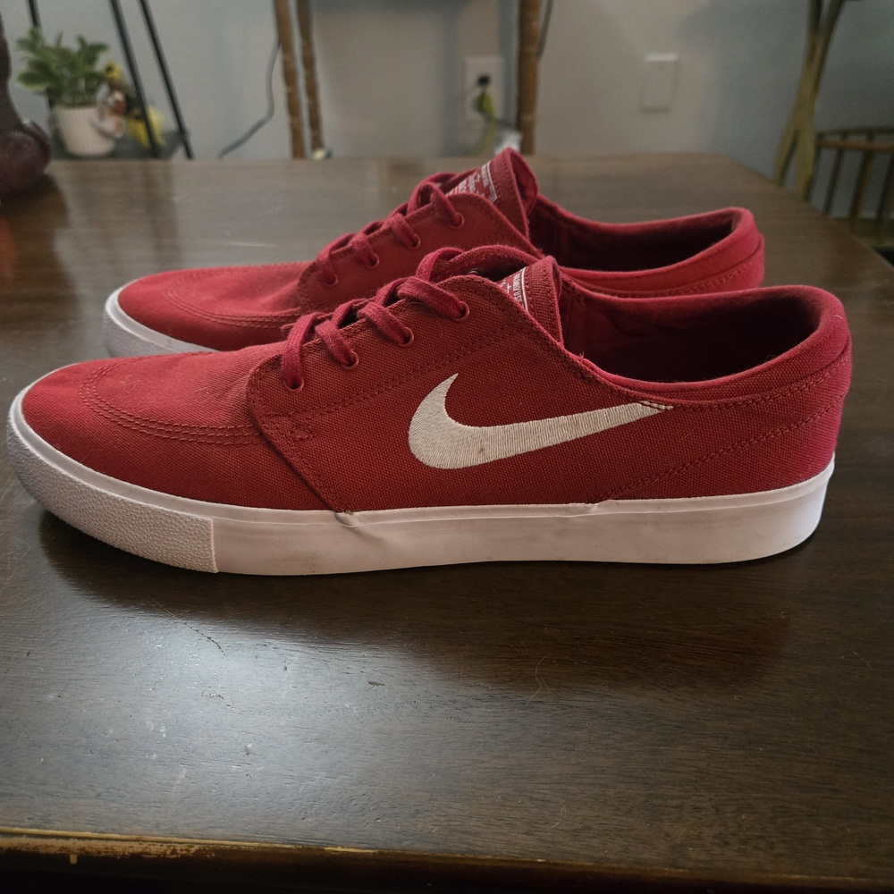 Nike SB Janoski